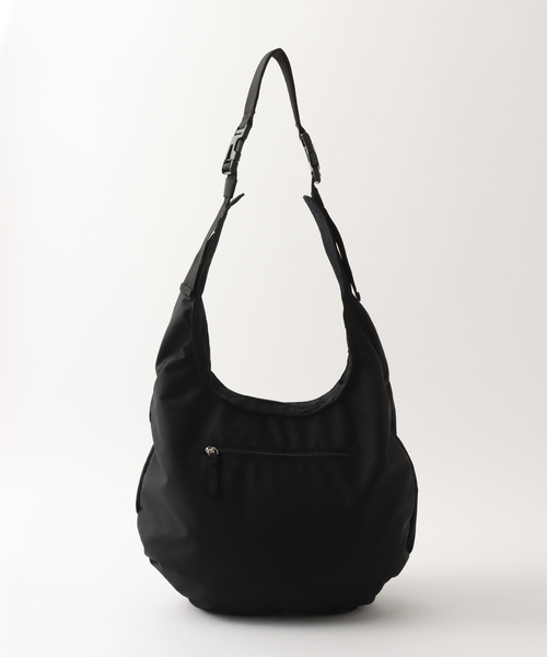 417 EDIFICE（フォーワンセブンエディフィス）の「BASELBASEL  APEX WRAPSLING BAG（ショルダーバッグ・メンズ・ブラック/チャコールグレー・FREE）」の5枚目の写真