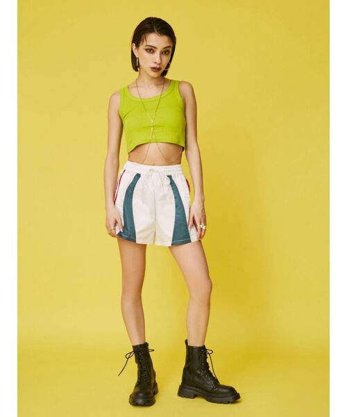 EVRIS（エヴリス）の「ボディチェーンタンクトップ（タンクトップ・レディース・ブラック/ホワイト/グリーン・FREE）」の16枚目の写真