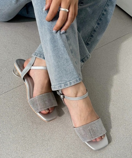 one after another NICE CLAUP（ワンアフターアナザーナイスクラップ）の「ラインストーンサンダル（サンダル・レディース・ブラック/シルバー/ピンク・L/M/S）」の14枚目の写真