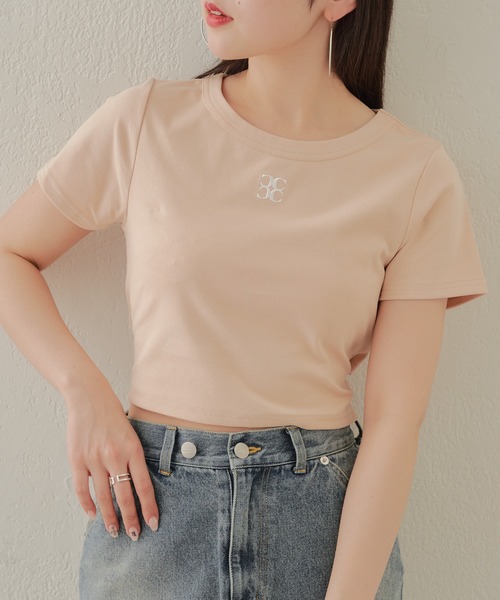 Chico(チコ)の「【ZOZOTOWN限定/REVIVAL】ウエストリボンロゴ刺繍チビT(Tシャツ/カットソー・レディース・ホワイト/ベージュ/ブラック・FREE)」の3枚目の写真