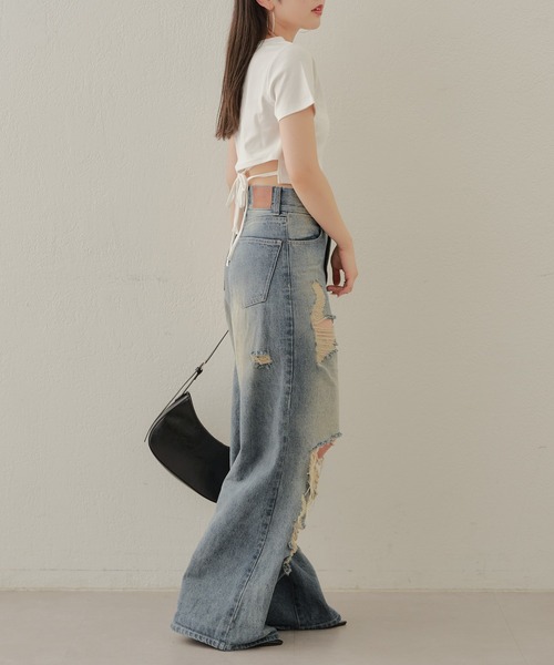 Chico(チコ)の「【ZOZOTOWN限定/REVIVAL】ウエストリボンロゴ刺繍チビT(Tシャツ/カットソー・レディース・ホワイト/ベージュ/ブラック・FREE)」の8枚目の写真