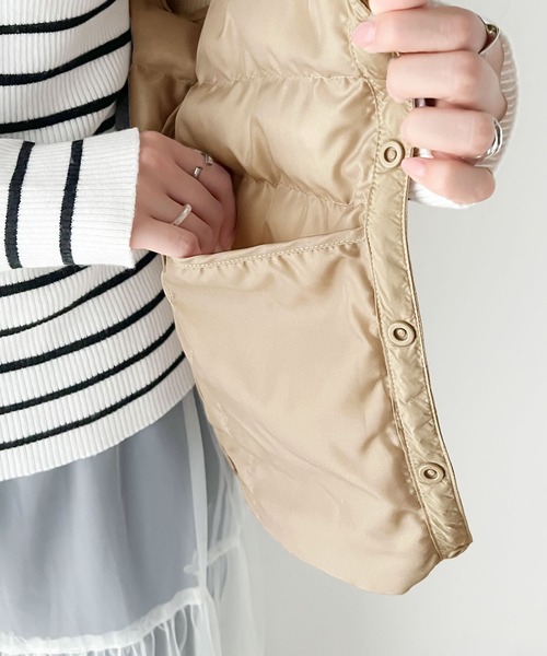 classicalelf（クラシカルエルフ）の「軽やかで女性らしく。胸刺繍スーパーライト中綿ベスト（ダウンベスト・レディース・ベージュ/ライトグレー/ブラック/ライトグレー系・MEDIUM/LARGE/X-LARGE/SMALL）」の10枚目の写真