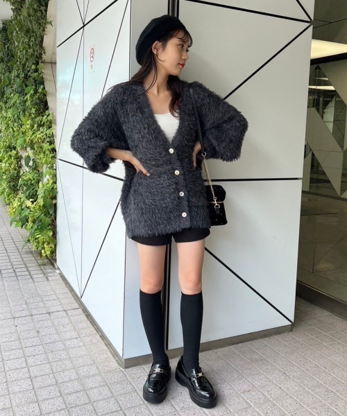 one after another NICE CLAUP（ワンアフターアナザーナイスクラップ）の「ふわもこロングカーディガン（カーディガン/ボレロ・レディース・ライトピンク/ライトベージュ/オフホワイト/チャコールグレー/ライトグレー/ブラウン/ラベンダー・FREE）」の8枚目の写真