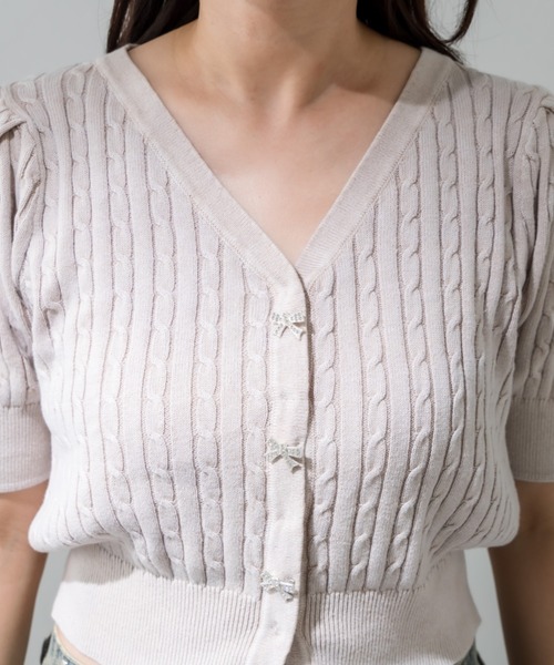 OLIVE des OLIVE（オリーブデオリーブ）の「ケーブル半袖リボンビジュー付きカーデ 1042050020（カーディガン/ボレロ・レディース・モカ/サックスブルー/オフホワイト/チャコールグレー・FREE）」の7枚目の写真