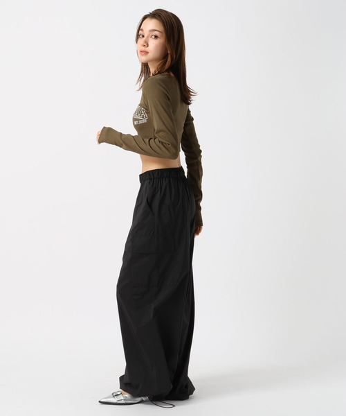 FOREVER 21(フォーエバー トゥエンティーワン)の「【2024FW】リブロゴコンパクトTシャツ(Tシャツ/カットソー・レディース・カーキ/ナチュラル/グレー・FREE)」の6枚目の写真