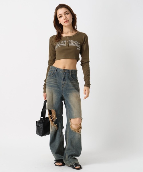 FOREVER 21(フォーエバー トゥエンティーワン)の「【2024FW】リブロゴコンパクトTシャツ(Tシャツ/カットソー・レディース・カーキ/ナチュラル/グレー・FREE)」の7枚目の写真