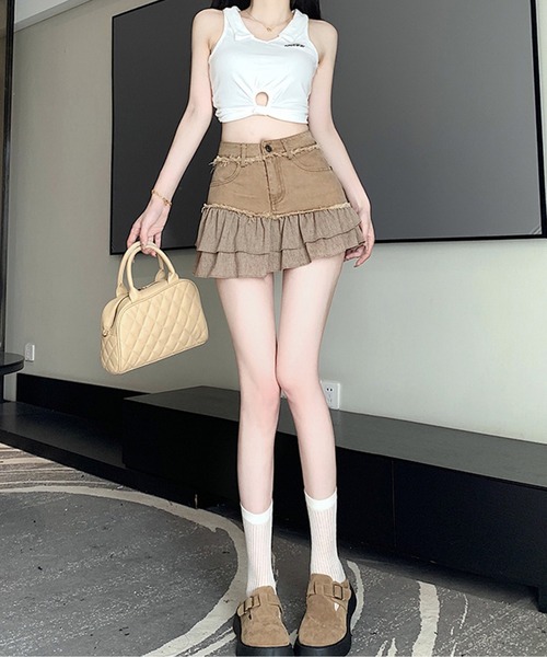 SPIGA（スピーガ）の「二段フリルティアードミニSK（スカート・レディース・ベージュ/グレー・SMALL/MEDIUM）」の4枚目の写真