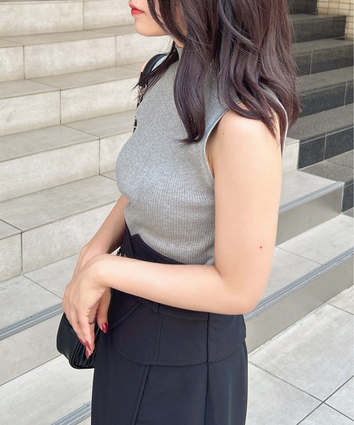 INGNI(イング)の「スパンコールノースリニット(ニット/セーター・レディース・ブラック/オフホワイト/グレー/ブルー/ピンク・M)」の19枚目の写真