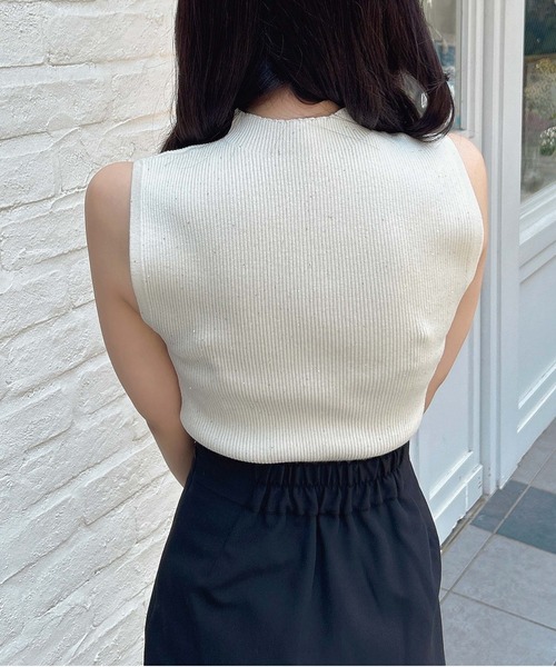 INGNI(イング)の「スパンコールノースリニット(ニット/セーター・レディース・ブラック/オフホワイト/グレー/ブルー/ピンク・M)」の10枚目の写真