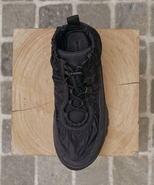 TODAYFUL（トゥデイフル）の「TODAYFUL　Vibramsole Drawstring Sneakers ビブラムソールドローストリングスニーカー/12421023（スニーカー・レディース・ブラック・37/36/38）」の4枚目の写真