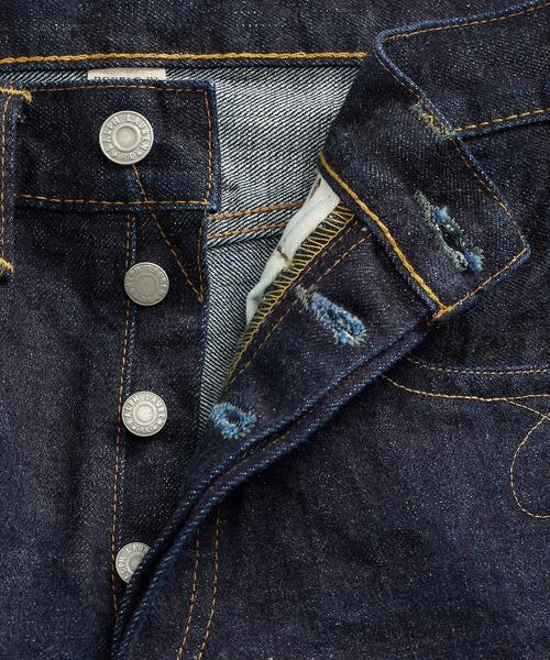 RRL(ダブル アール エル)の「スリム ブーツ イーストウエスト セルビッジ ジーンズ(デニムパンツ・メンズ・ブルー・28/30/29/30/30/30/30/32/31/30/32/30/32/32/33/32/34/32/36/32/40/32/38/32)」の5枚目の写真