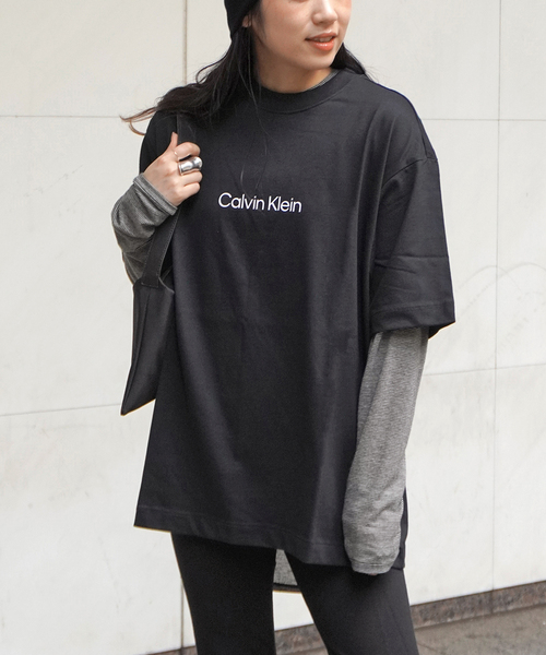 Calvin Klein（カルバン・クライン）の「【Calvin Klein / カルバン クライン】Standard Logo T-sh（Tシャツ/カットソー・レディース・ホワイト/ブラック・FREE）」の19枚目の写真