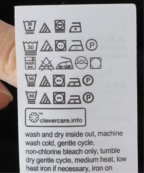 Calvin Klein（カルバン・クライン）の「【Calvin Klein / カルバン クライン】Standard Logo T-sh（Tシャツ/カットソー・レディース・ホワイト/ブラック・FREE）」の9枚目の写真