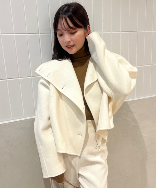 スタンドネックリバーショートコート