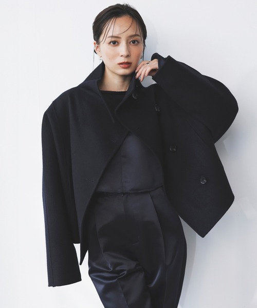 スタンドネックリバーショートコート