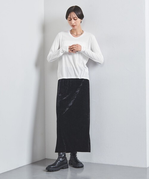 UNITED ARROWS(ユナイテッドアローズ)の「Uネック ロングスリーブ Tシャツ(Tシャツ/カットソー・レディース・ホワイト/ブラック/レッド・FREE)」の8枚目の写真