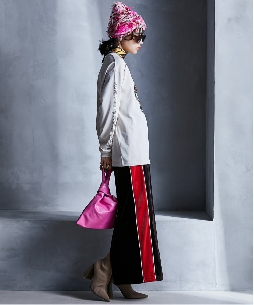 GEVS.（ジェイヴィス）の「配色ラインベロアマキシスカート ＜大きいサイズ有＞GEVS.（スカート・レディース・カーキ/ブラウン・3L/LL/5L/4L/L/M）」の4枚目の写真