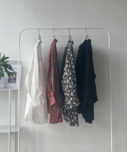 AS KNOW AS plus（アズノゥアズプラス）の「◇切り替えきりりとシャツチュニック（チュニック・レディース・ブラック系その他/ブラック系/アイボリー系/レッド系・FREE）」の21枚目の写真