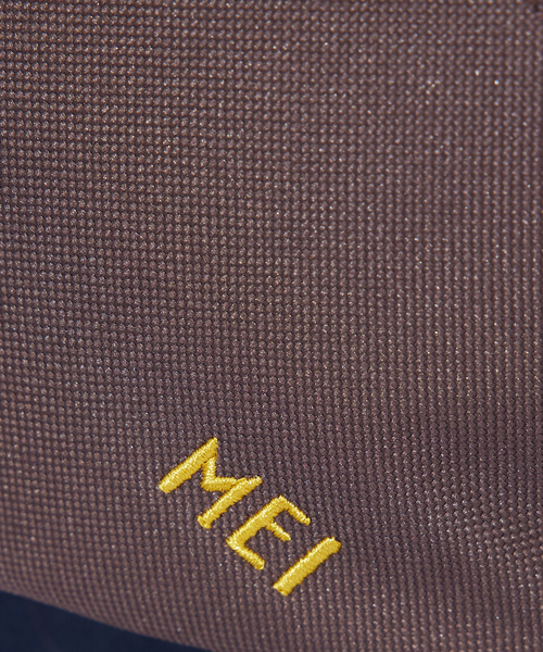 MEI(メイ)の「【MEI / メイ】ロゴ刺繍-STANDARD MOON SHOULDER/ムーンショルダー/ユニセックス(ボディバッグ/ウエストポーチ・メンズ・ブラウン/ネイビー/ダークグリーン/グレー/ブラック・フリー)」の14枚目の写真