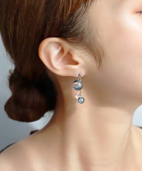 ANEMONE（アネモネ）の「クリアカラースフィアピアス（ピアス（両耳用）・レディース・マルチ/ブルー・FREE）」の3枚目の写真