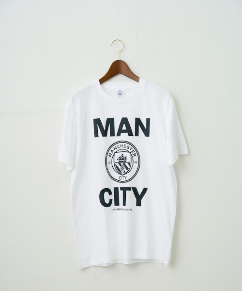 Auntie Rosa（アンティローザ）の「マンチェスターシティ　BIGロゴTシャツ（Tシャツ/カットソー・メンズ・ブラック/ホワイト・MEDIUM/LARGE/X-LARGE）」の2枚目の写真