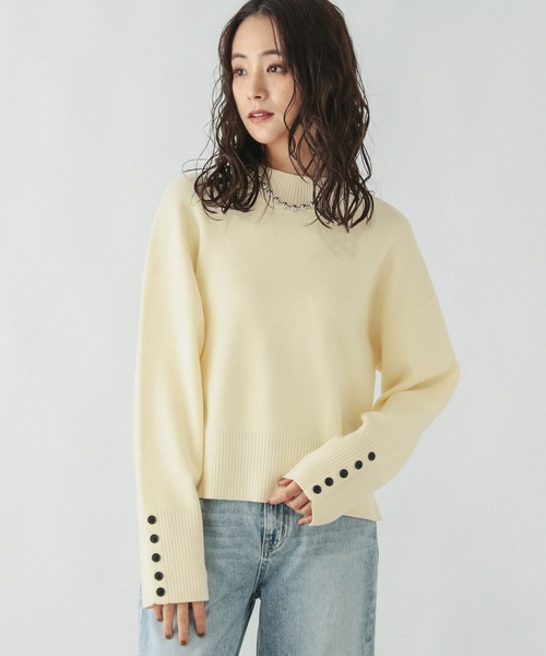 GLOBAL WORK（グローバルワーク）の「メルティ袖ボタンスタンドプルオーバー/139318（ニット/セーター・レディース・グレー×ホワイト/シルバー系その他2/セージグリーン/ロイヤルブルー/ホワイト×ネイビー/チェリーレッド/ブラック/グレイッシュベージュ/ライトイエロー/ベビーピンク/ネイビー×ホワイト・LARGE/MEDIUM）」の8枚目の写真