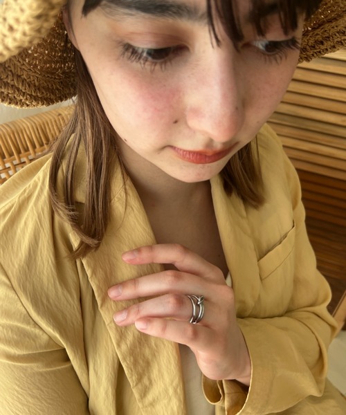 ciite'(シーテ)の「【 金属アレルギー対応 】 結び目リング&シンプルリング 2個セット サージカルステンレス(リング・レディース・ゴールド/シルバー・FREE)」の4枚目の写真