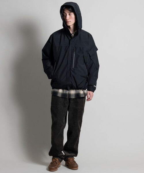 +phenix(プラスフェニックス)の「+phenix/プラスフェニックス SP GORE-TEX WINDSTOPPER 中綿 SHELL PARKA/別注 ゴアテックス ウインドストッパー 中綿シェルパーカー(ブルゾン・メンズ・オリーブ/ネイビー/ブラック・SMALL/MEDIUM/LARGE)」の5枚目の写真