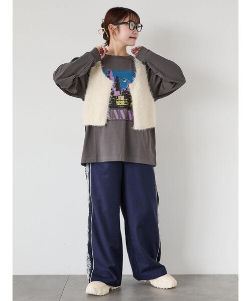 ehka sopo（エヘカソポ）の「ヴィンテージ風プリントロンT（Tシャツ/カットソー・レディース・チャコールグレー/ブルー/オフホワイト・F）」の9枚目の写真