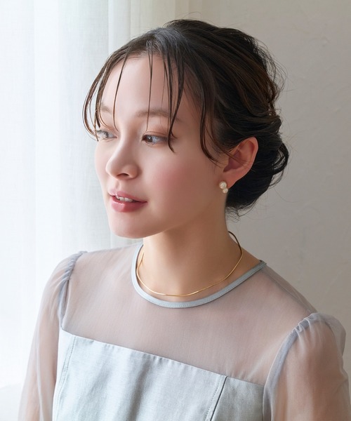 Phoebe（フィービィー）の「2setメタルレイヤードネックカフ&ネックレス/チョーカー（チョーカー・レディース・シルバー/イエローゴールド・FREE）」の5枚目の写真