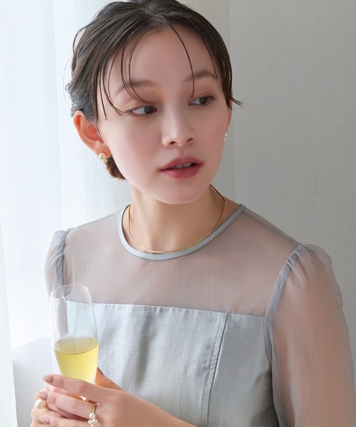 Phoebe（フィービィー）の「2setメタルレイヤードネックカフ&ネックレス/チョーカー（チョーカー・レディース・シルバー/イエローゴールド・FREE）」の6枚目の写真