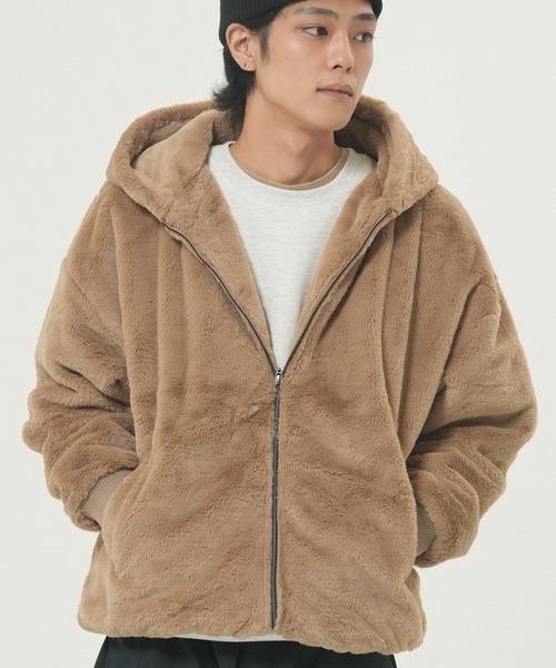 CORISCO（コリスコ）の「ファーブルゾン(M1)（ブルゾン・メンズ・ベージュ/その他1/その他2/その他3/ホワイト/ブラック/グレー/ブルー/シルバー・MEDIUM/LARGE/X-LARGE）」の5枚目の写真