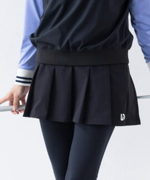 UNDOVE(アンドゥーブ)の「〈UNDOVEgolf〉【はっ水/ストレッチ/UV対策/ミニスカート/インナーパンツ付/golf/ゴルフウェア/レディースゴルフウェア/プリーツ/ウエストゴム/スポーツウェア/脚きれい見え/ロゴゴム】はっ水!プリーツスカート(ゴルフグッズ・レディース・ベージュ/ブラック・X-LARGE/MEDIUM/LARGE)」の7枚目の写真