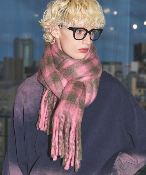 MAISON SPECIAL(メゾンスペシャル)の「《UNISEX》Wool Volume Scarf/ウールボリュームスカーフ【MAISON SPECIAL/メゾンスペシャル】(マフラー・メンズ・チャコールグレー/サックスブルー/グリーン/ブラウン/その他5/その他3/その他2/その他1/その他4/ブラック・FREE)」の10枚目の写真