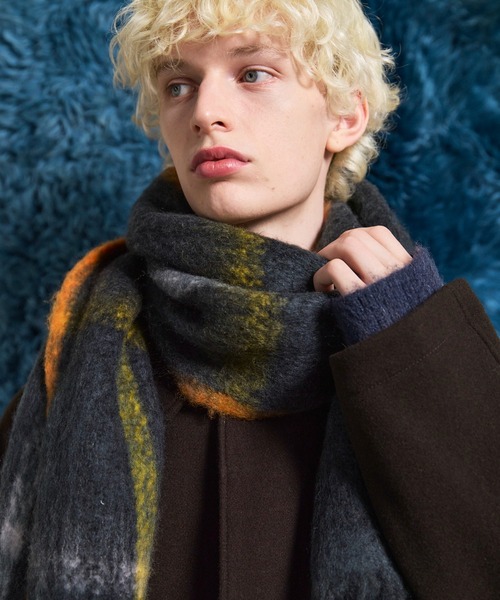 MAISON SPECIAL(メゾンスペシャル)の「《UNISEX》Wool Volume Scarf/ウールボリュームスカーフ【MAISON SPECIAL/メゾンスペシャル】(マフラー・メンズ・チャコールグレー/サックスブルー/グリーン/ブラウン/その他5/その他3/その他2/その他1/その他4/ブラック・FREE)」の20枚目の写真
