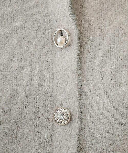 DRESKIP(ドレスキップ)の「◆華やかさと心地よさを両立 ふわふわマルチボタンカーディガン(カーディガン/ボレロ・レディース・オフホワイト/ナチュラル/ライトグリーン・03/02/01)」の12枚目の写真