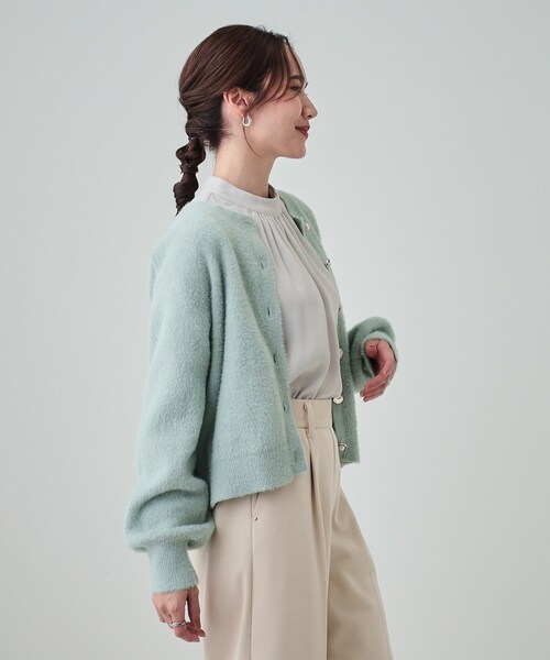 DRESKIP(ドレスキップ)の「◆華やかさと心地よさを両立 ふわふわマルチボタンカーディガン(カーディガン/ボレロ・レディース・オフホワイト/ナチュラル/ライトグリーン・03/02/01)」の17枚目の写真