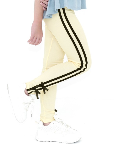 Bee des Bee（ビーデスビー）の「ラインリボンレギンス（レギンス/スパッツ・キッズ・ブラック/杢グレー/アイボリー・150cm/140cm/130cm/120cm/110cm/100cm）」の2枚目の写真