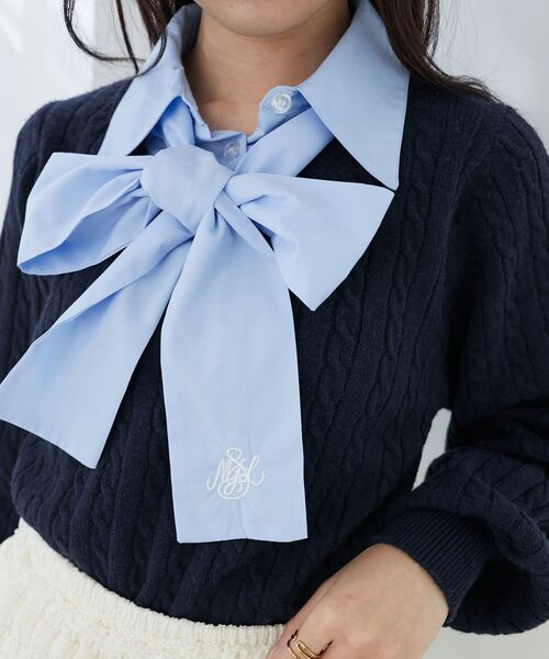MAJESTIC LEGON（マジェスティックレゴン）の「リボンタイセットシャツドッキングニット（ニット/セーター・レディース・ベージュ/ネイビー/グレー・MEDIUM）」の15枚目の写真