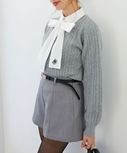 MAJESTIC LEGON（マジェスティックレゴン）の「リボンタイセットシャツドッキングニット（ニット/セーター・レディース・ベージュ/ネイビー/グレー・MEDIUM）」の21枚目の写真