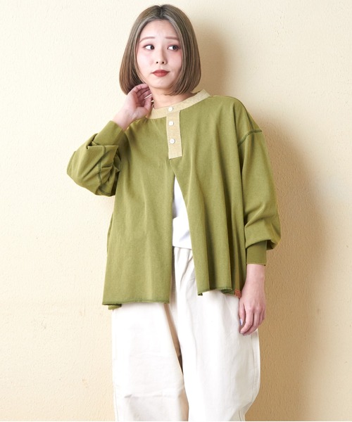 CUBE SUGAR（キューブシュガー）の「21/-OE天竺パウダー加工ヘンリーネックカーディガン（カーディガン/ボレロ・レディース・グレー系その他/グリーン/オレンジ・M）」の8枚目の写真