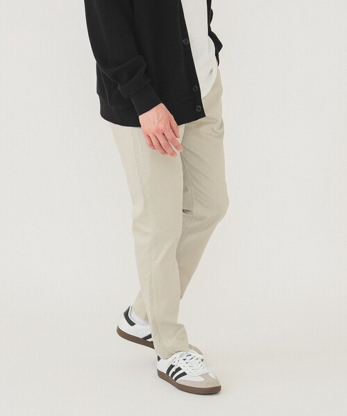 BEAMS（ビームス）の「スリムフィット コットンピケ ストレッチ テーパード パンツ（その他パンツ・メンズ・ブラック系その他3/チャコールグレー/ベージュ/ネイビー・S/M/L/XL）」の2枚目の写真