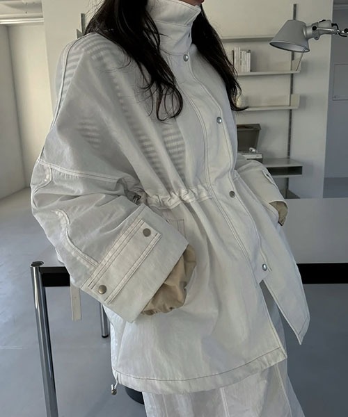 WILLFULLY(ウィルフリー)の「bi color stitch work nylon JK(ナイロンジャケット・レディース・ホワイト/ベージュ/グレー系その他・FREE)」の22枚目の写真