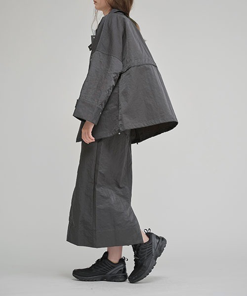 WILLFULLY(ウィルフリー)の「bi color stitch work nylon JK(ナイロンジャケット・レディース・ホワイト/ベージュ/グレー系その他・FREE)」の9枚目の写真