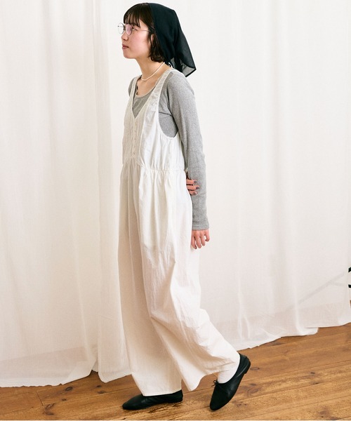 fig Ｌondon（フィグロンドン）の「Pippi rompers（サロペット/オーバーオール・レディース・ホワイト/ブラック・FREE）」の14枚目の写真