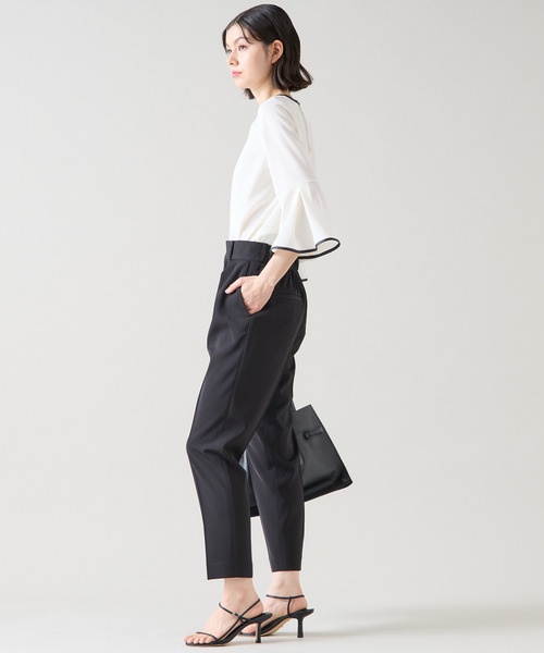 Tiara（ティアラ）の「タックテーパードパンツ（セットアップ可）（その他パンツ・レディース・グレー/ブラック/ピンク・2/3/4）」の16枚目の写真