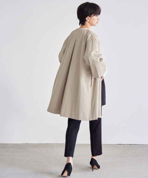 Callarus(カラルス)の「洗えるデザインノーカラーコート〔Callarus〕(ノーカラーコート・レディース・ベージュ/ブラック・LL/L/3L/M/S)」の15枚目の写真