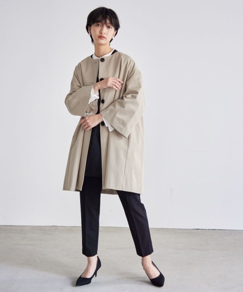 Callarus(カラルス)の「洗えるデザインノーカラーコート〔Callarus〕(ノーカラーコート・レディース・ベージュ/ブラック・LL/L/3L/M/S)」の22枚目の写真