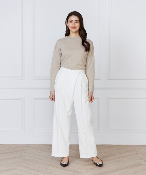 INED(イネド)の「【洗えるウール100%ニット】上品こなれモックネックニット(ニット/セーター・レディース・グレイッシュベージュ/オフホワイト/ベージュ/ネイビー・9号/11号)」の10枚目の写真