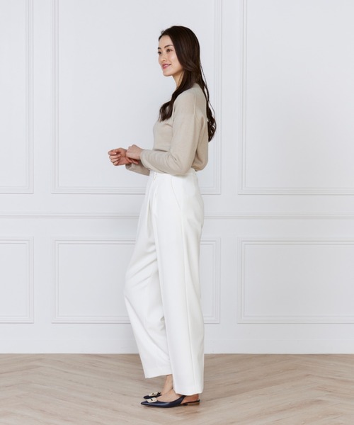 INED(イネド)の「【洗えるウール100%ニット】上品こなれモックネックニット(ニット/セーター・レディース・グレイッシュベージュ/オフホワイト/ベージュ/ネイビー・9号/11号)」の11枚目の写真